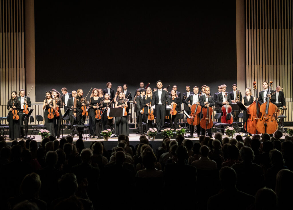 Lech Classic Festival Orchester 2024 mit Dirigent Tetsuro Ban.